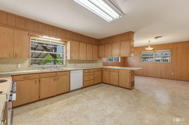 4410 Ford Street, Christoval, TX 76935