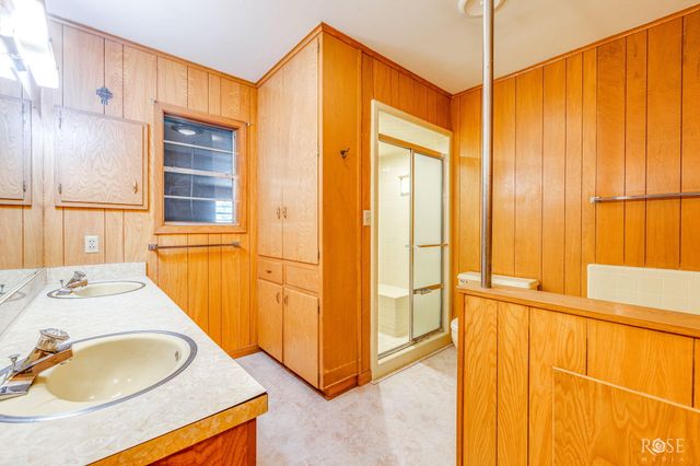 4410 Ford Street, Christoval, TX 76935