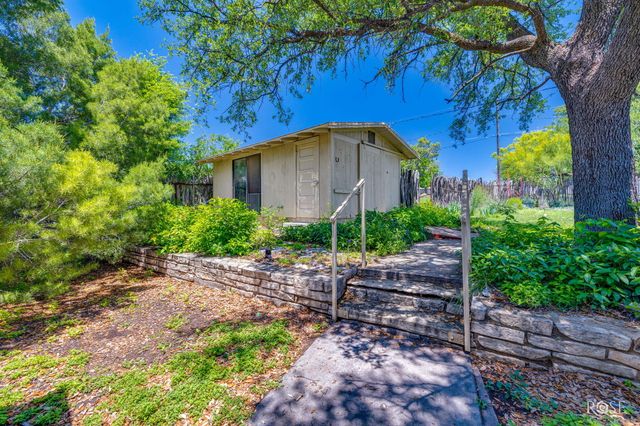 4410 Ford Street, Christoval, TX 76935