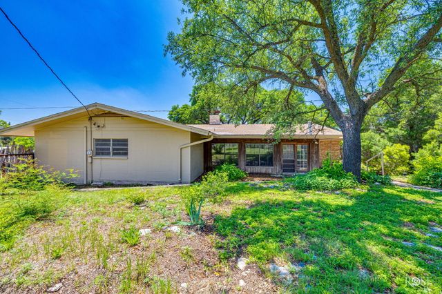 4410 Ford Street, Christoval, TX 76935