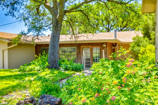 4410 Ford Street, Christoval, TX 76935