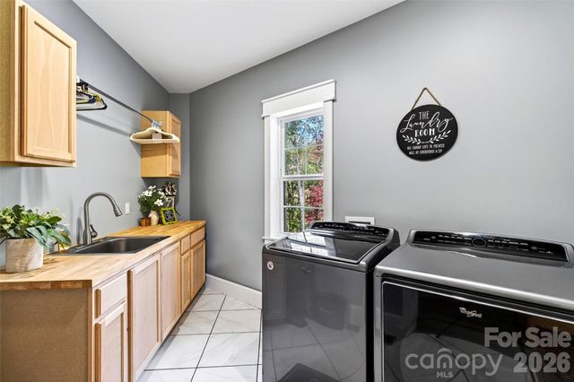 515 Marble Mine Road, Bakersville, NC 28705