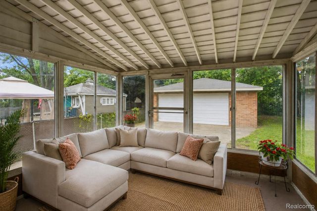 11363 Riverdale, Redford Charter Township, MI 48239
