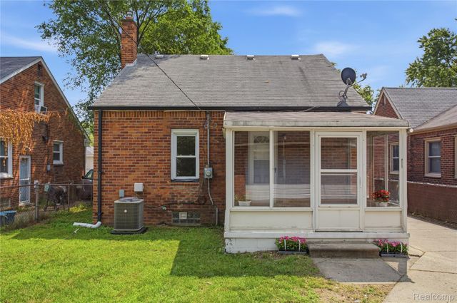 11363 Riverdale, Redford Charter Township, MI 48239