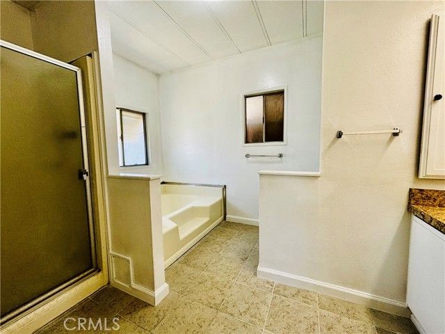 30025 Alicante, Homeland, CA 92548