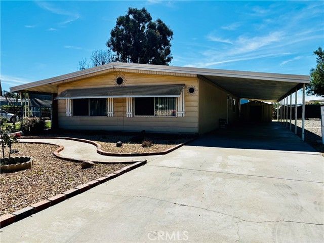 30025 Alicante, Homeland, CA 92548