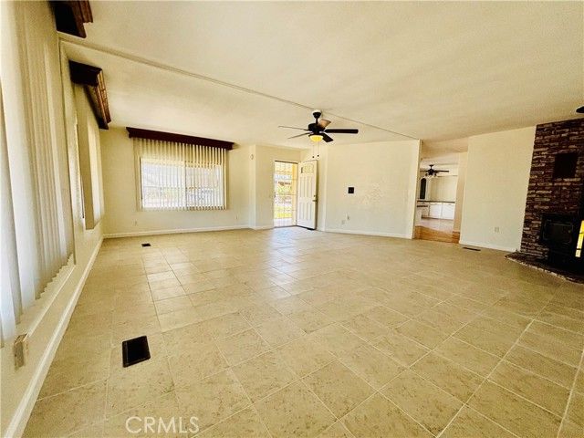 30025 Alicante, Homeland, CA 92548