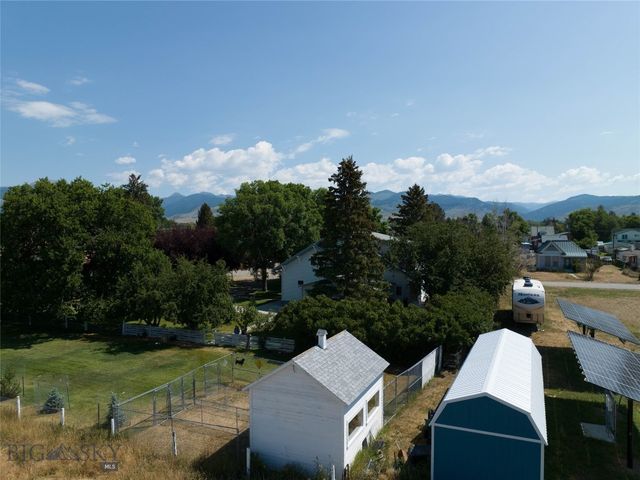 204 Boundary Street, Sheridan, MT 59749