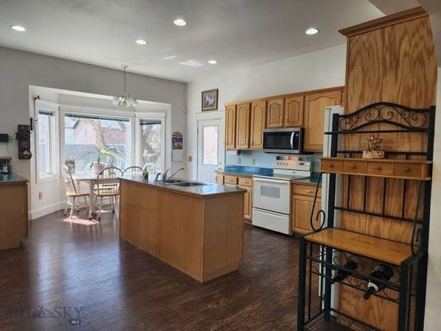 204 Boundary Street, Sheridan, MT 59749