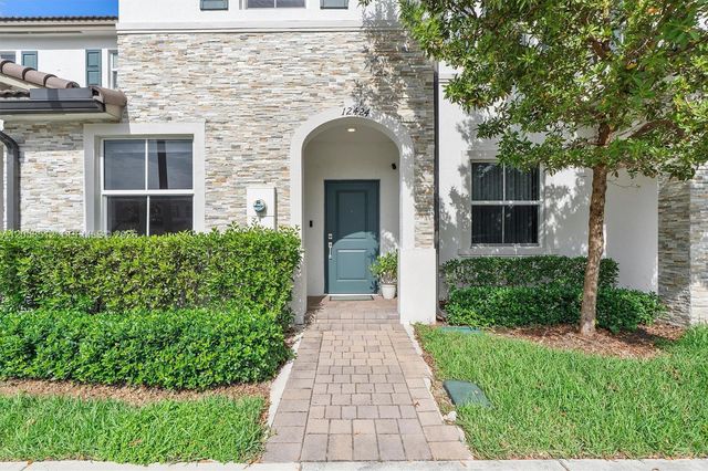 12424 NW 23rd Court, Miami, FL 33167