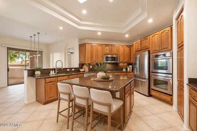 20802 N GRAYHAWK Drive 1184, Scottsdale, AZ 85255