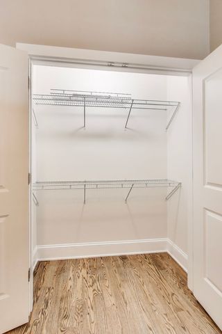 1429 W Grand Avenue 3F, Chicago, IL 60642