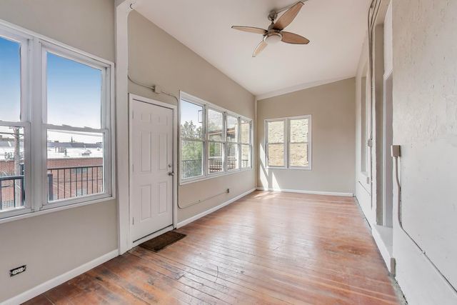 1429 W Grand Avenue 3F, Chicago, IL 60642