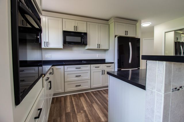 9976 Pheasant Lane, St. John, IN 46373