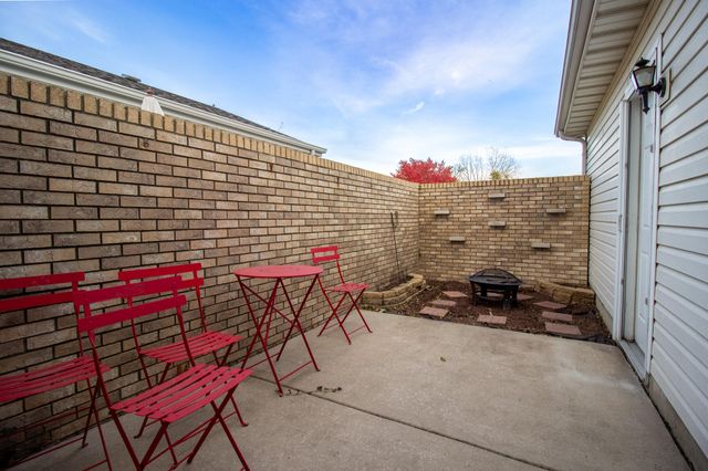 9976 Pheasant Lane, St. John, IN 46373