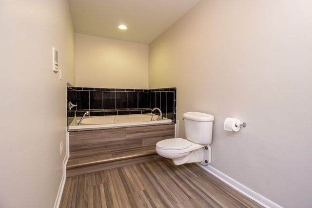 9976 Pheasant Lane, St. John, IN 46373