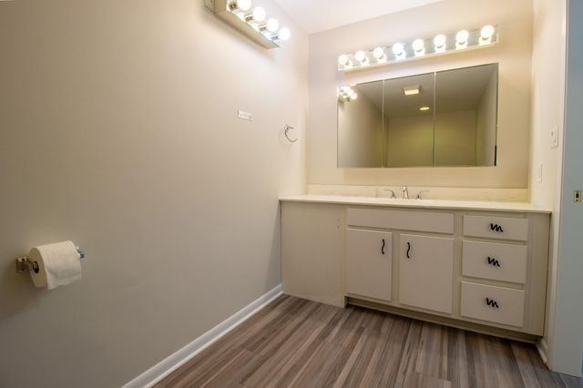 9976 Pheasant Lane, St. John, IN 46373