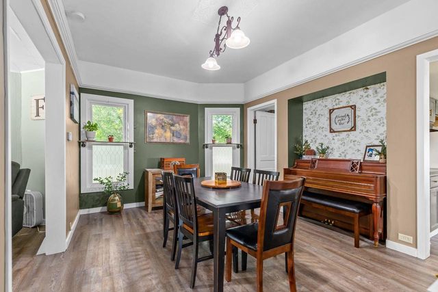 833 JEFFERSON STREET, Oshkosh, WI 54901