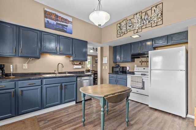 833 JEFFERSON STREET, Oshkosh, WI 54901