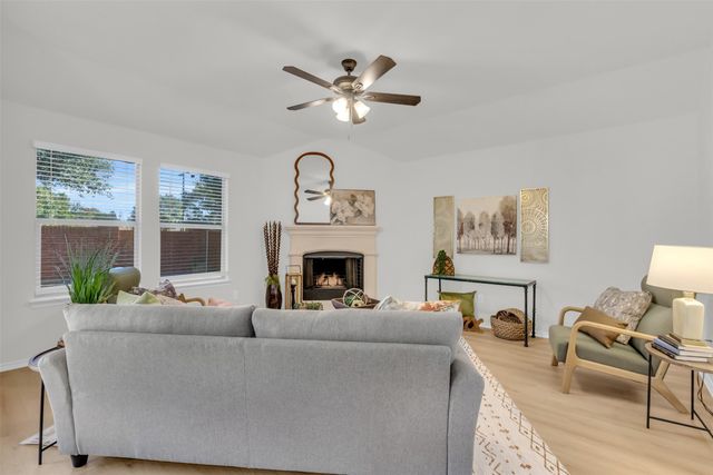 2216 Jocelyn Way, Mckinney, TX 75071