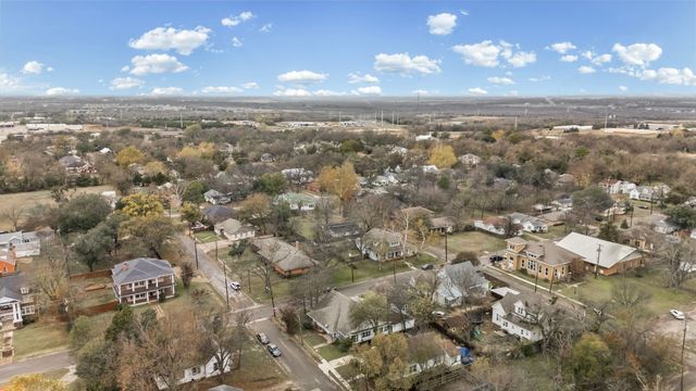1406 Sycamore Street, Commerce, TX 75428