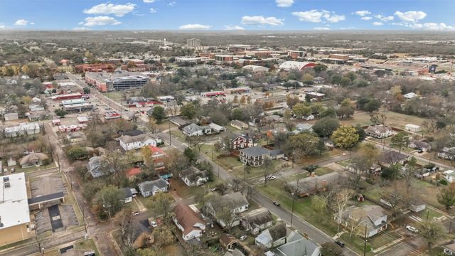 1406 Sycamore Street, Commerce, TX 75428