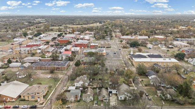 1406 Sycamore Street, Commerce, TX 75428