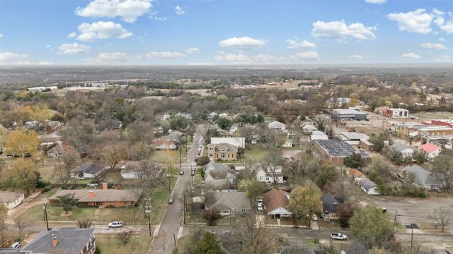 1406 Sycamore Street, Commerce, TX 75428