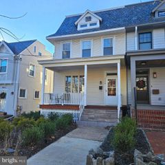 5338 42ND ST NW, Washington, DC 20015