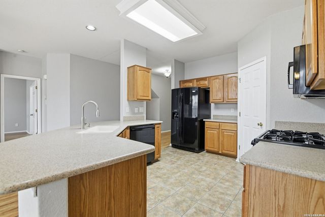 6103 Briscoe Leaf, San Antonio, TX 78253