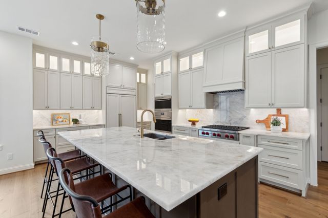 10930 Beauty Lane, Dallas, TX 75229