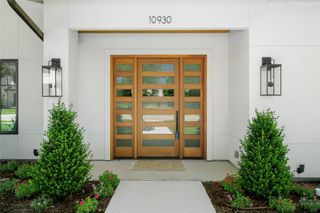 10930 Beauty Lane, Dallas, TX 75229