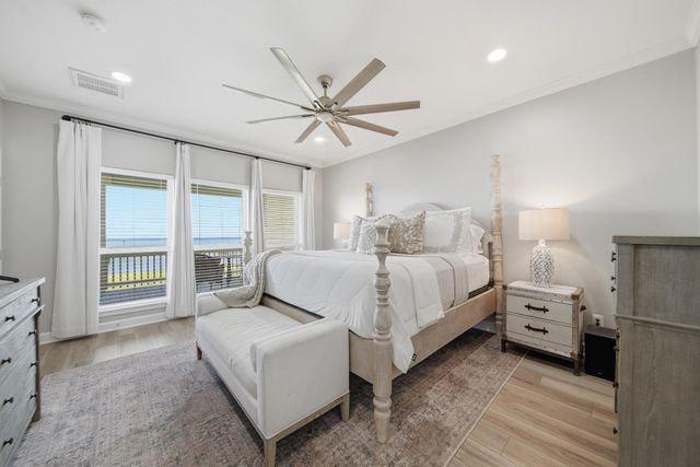 2534 Cliff Drive, San Leon, TX 77539