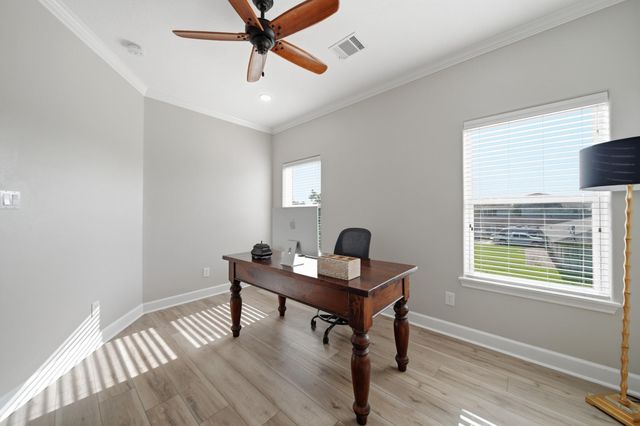 2534 Cliff Drive, San Leon, TX 77539