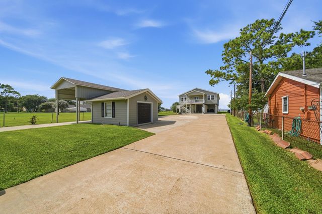 2534 Cliff Drive, San Leon, TX 77539