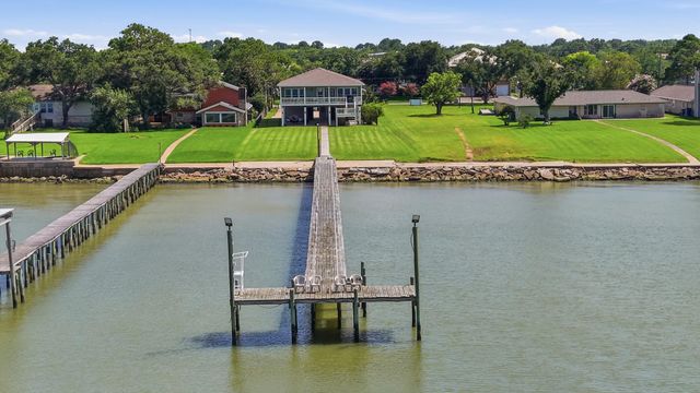 2534 Cliff Drive, San Leon, TX 77539