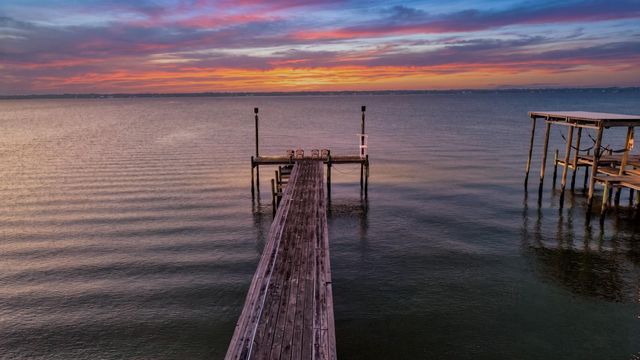 2534 Cliff Drive, San Leon, TX 77539