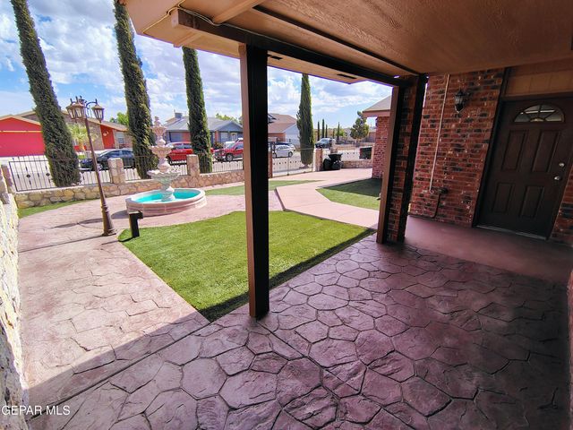 14324 Puentecillas Drive, Horizon City, TX 79928