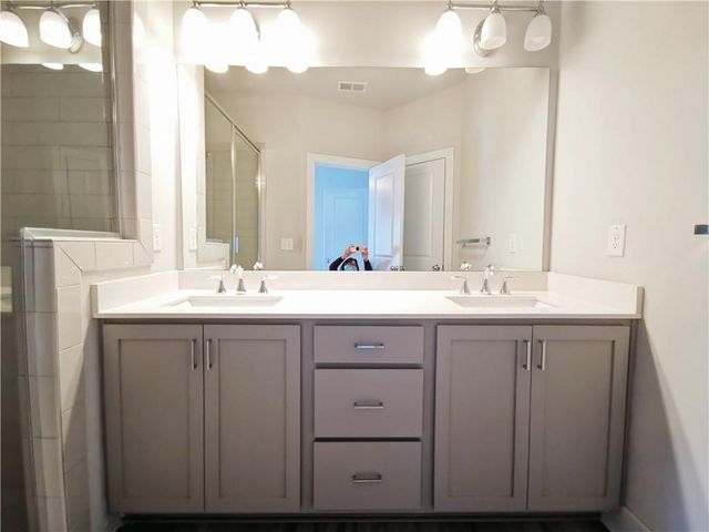 3795 Oxford Circle, Atlanta, GA 30340