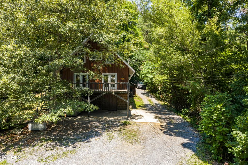 137 Forester Lane, Jonesborough, TN 37659