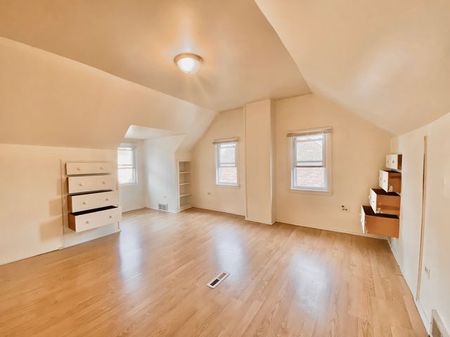 18034 Ridgewood Avenue, Lansing, IL 60438
