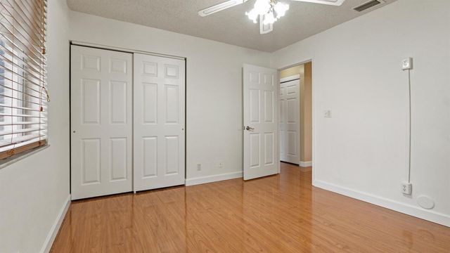 570 Woodgate Circle A, Sunrise, FL 33326