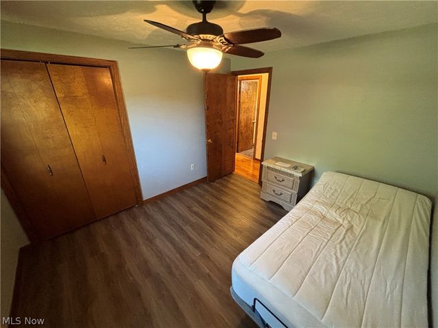 2014 Hillocke Street, Louisville, OH 44641