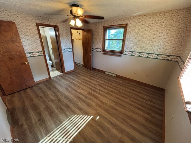 2014 Hillocke Street, Louisville, OH 44641