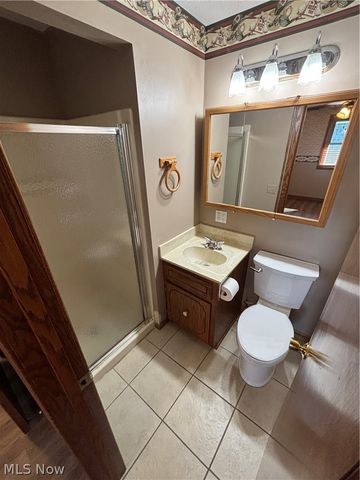 2014 Hillocke Street, Louisville, OH 44641