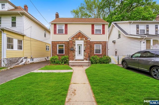 43 Smallwood Avenue, Belleville, NJ 07109
