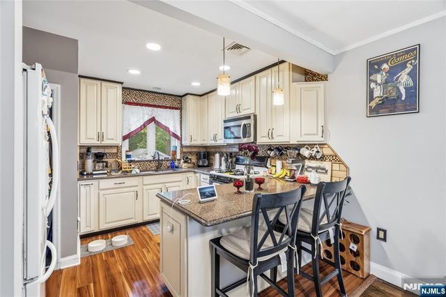 43 Smallwood Avenue, Belleville, NJ 07109