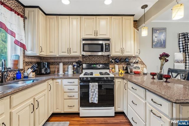 43 Smallwood Avenue, Belleville, NJ 07109