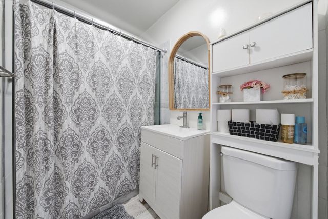 1324 S 48th Court, Cicero, IL 60804