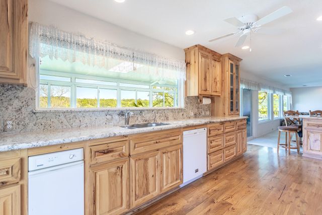 22425 Brent Road, Red Bluff, CA 96080